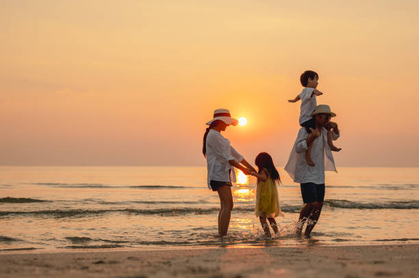 Planning your first family vacation? Discover 20 expert-backed family vacation tips that make traveling with kids stress-free, affordable, and genuinely fun for everyone — including the parents.