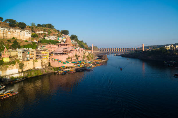 ujjain to omkareshwar distance